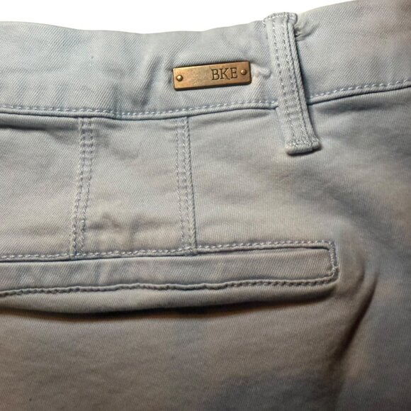 BKE Light Blue Stretch Shorts Women’s Size 28 Chino Shortie Mollie Buckle - Picture 8 of 11